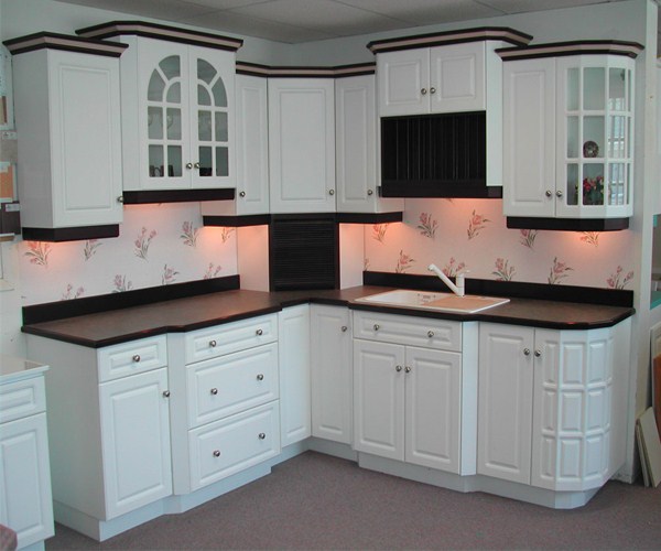 có nên dùng tủ bếp gỗ công nghiệp