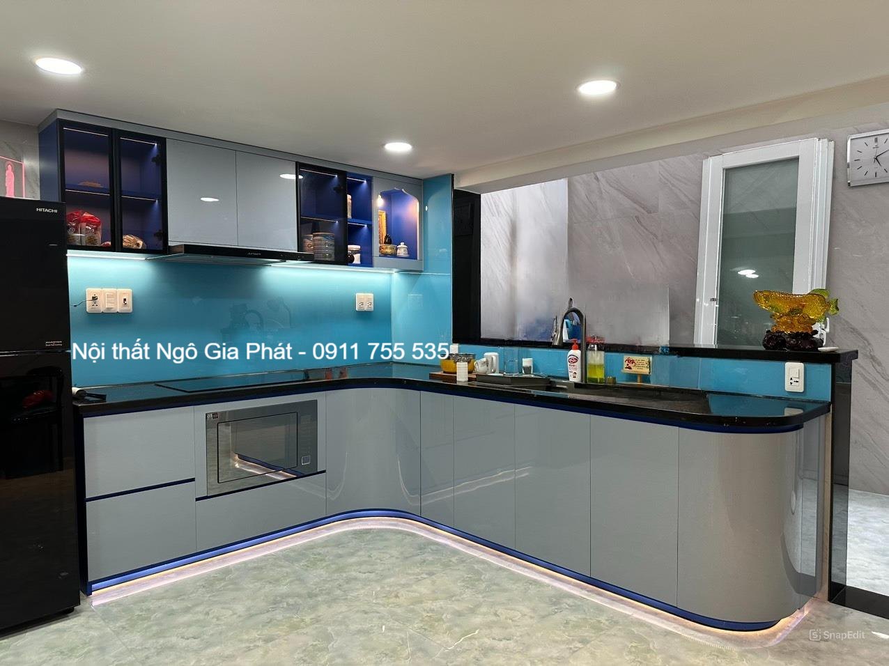 Mẫu thi công tủ bếp MDF phủ Acrylic