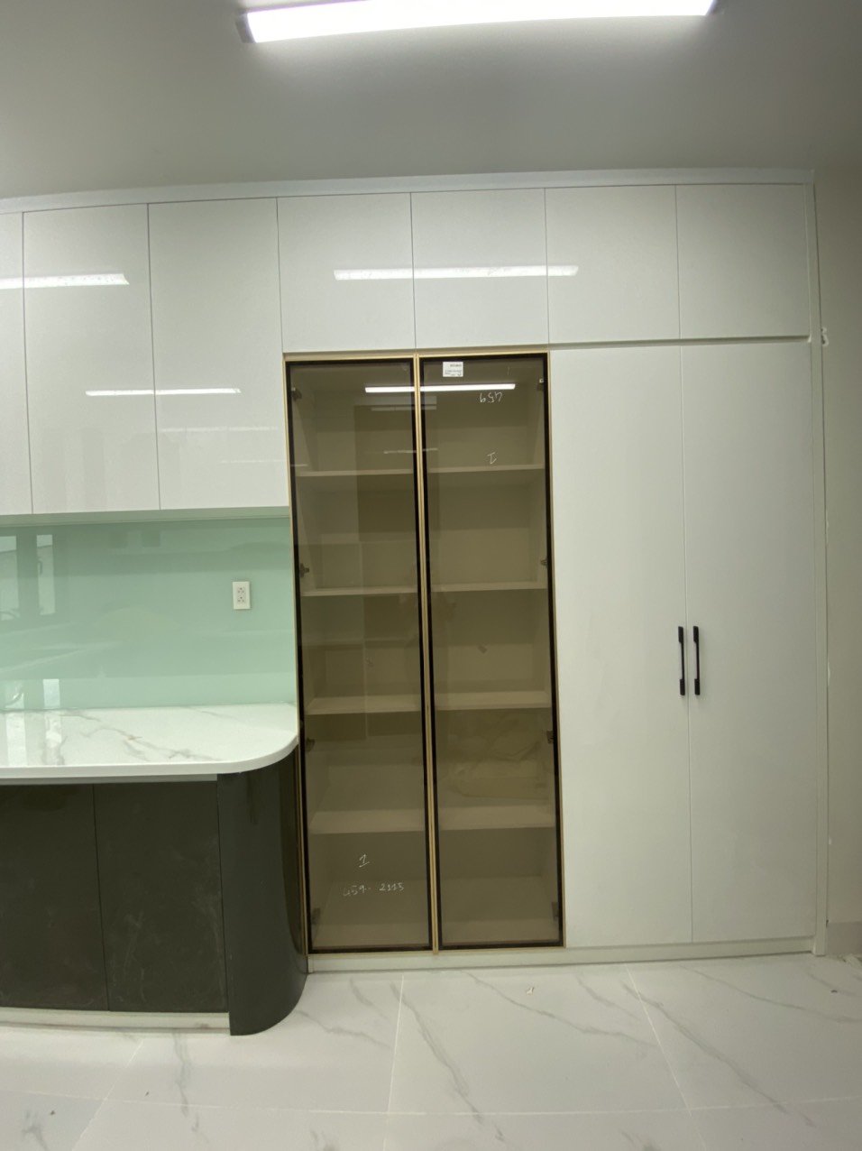 Hình ảnh thi công tủ bếp view 2