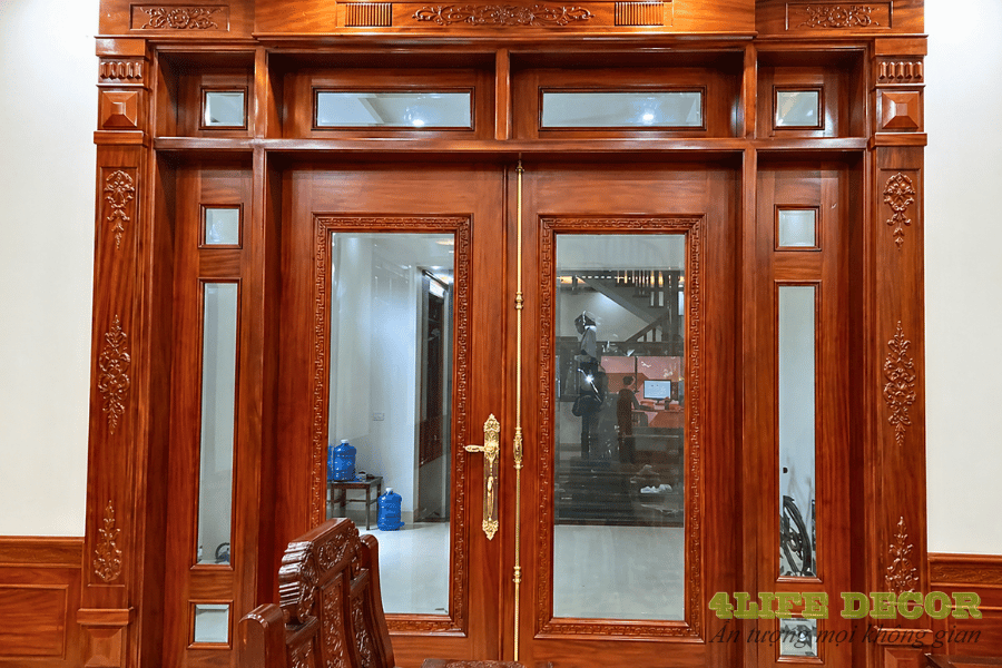 50+ Mẫu cửa gỗ 2 cánh có kính đẹp - Giá mới nhất 2026 2 cửa gỗ 2 cánh có kính