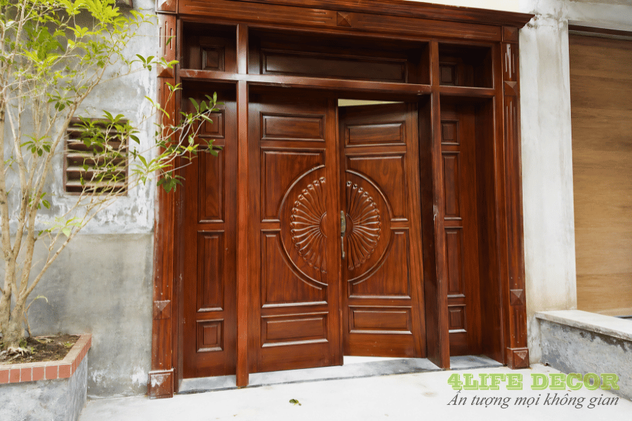 cửa gỗ biệt thự đẹp